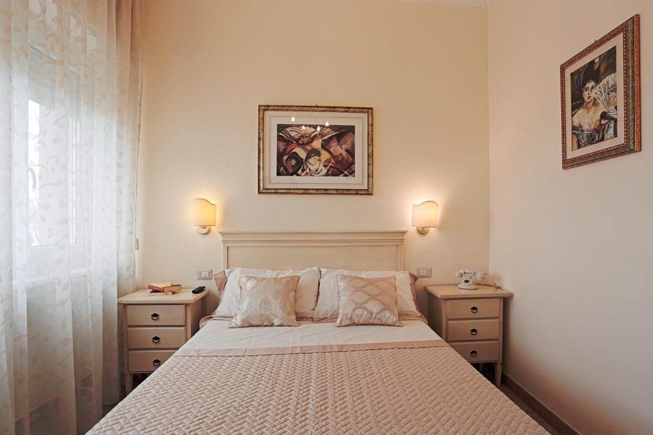 Il Castello Guest House Sassari Buitenkant foto